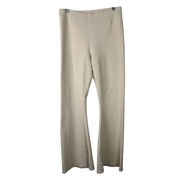 Offline By Aerie PartyFavor High Waisted Flare Legging Size XL in Soft Oat - Picture 2 of 10